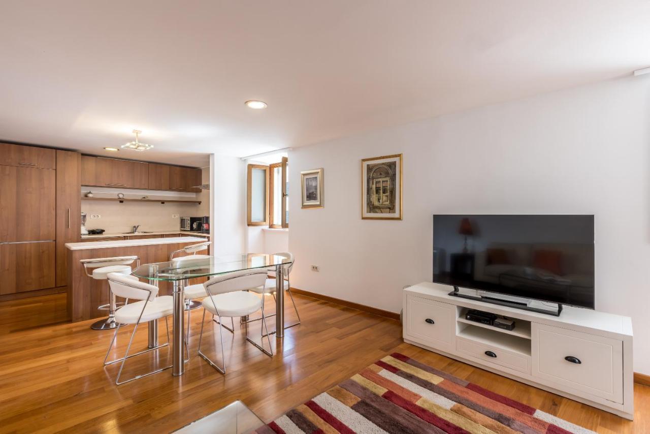 Peristil Apartment Split Dış mekan fotoğraf